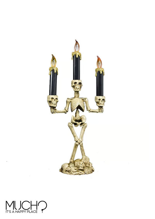 حامل شمعة الهيكل العظمي