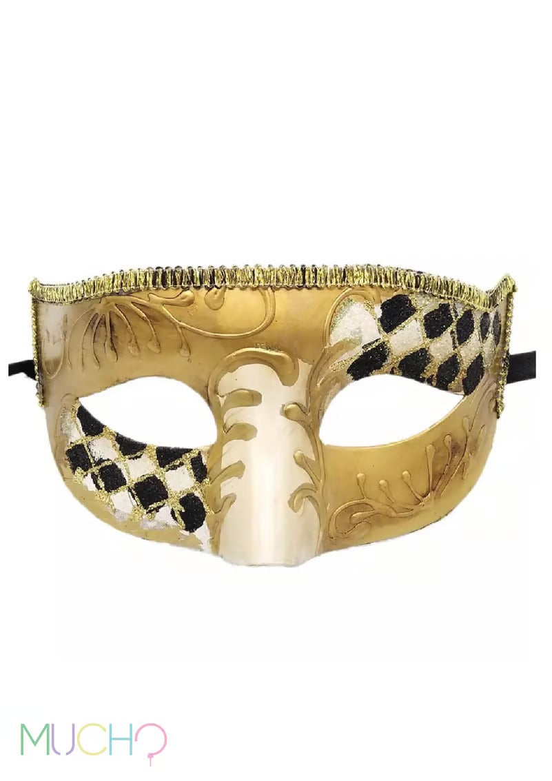 قناع تنكر للوجه مطلي