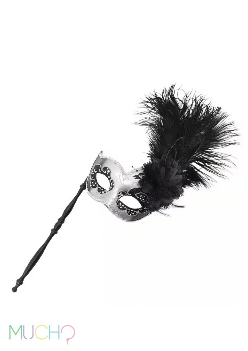 قناع تنكر عصا الريش