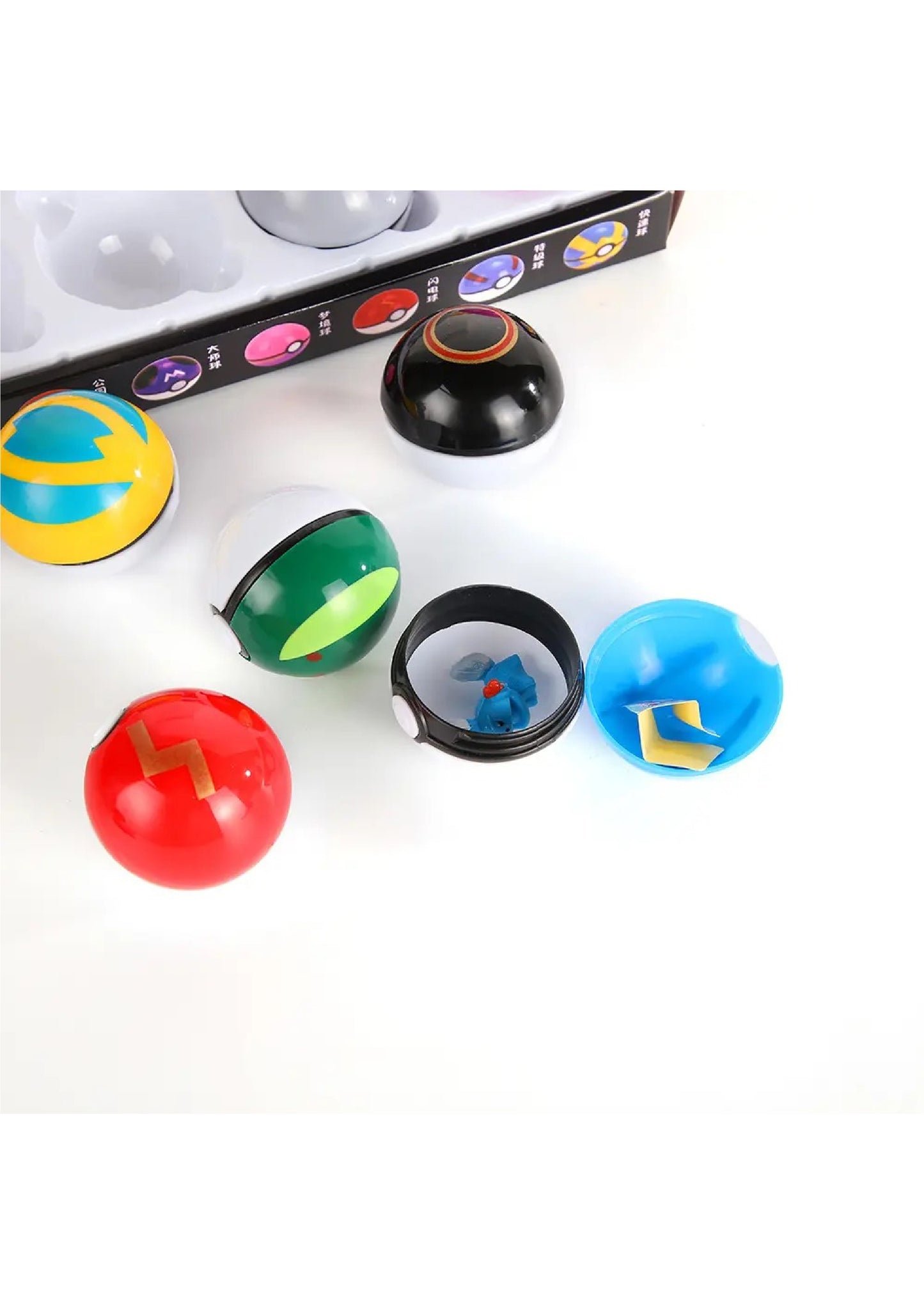 Pokemon Mini Ball Gift (1 pc)